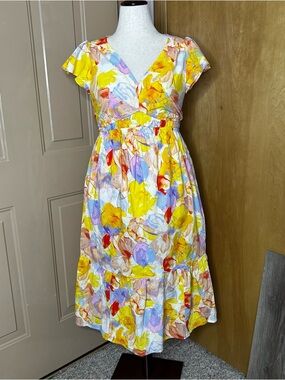 Ingrid & Isabel Yellow Multicolor Floral V-Neck Midi Dress